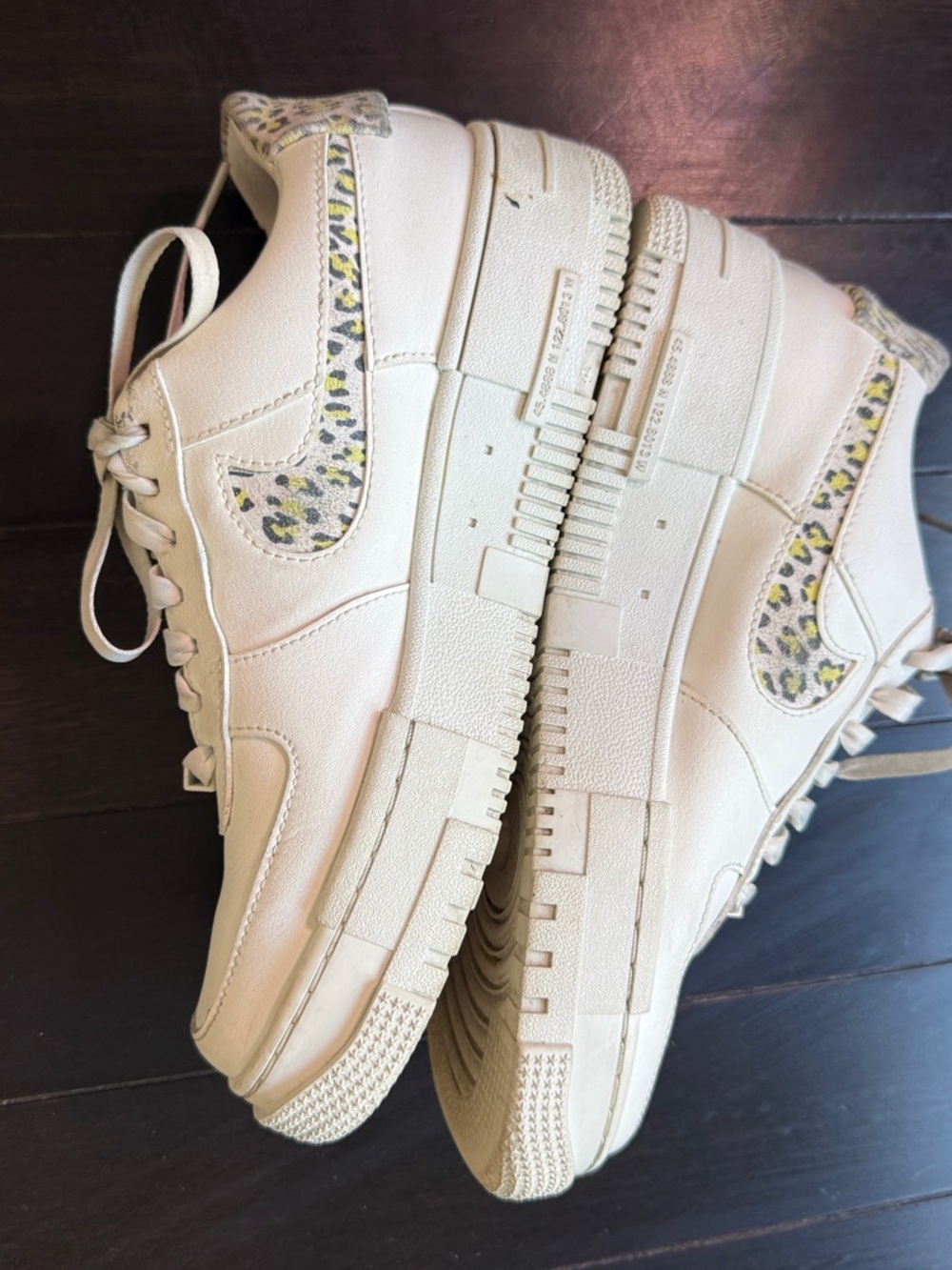 NIKE AIR FORCE 1 PIXEL Unisex
"LEOPARD" - Picture 4 of 10